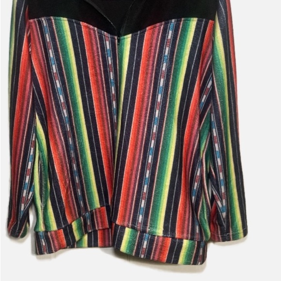 Lucky & Blessed Women’s 3/4 zip pullover long sleeve multicolored shirt - Picture 8 of 8